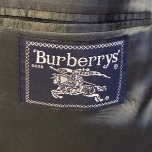 Burberry, classic men’s charcoal wool suit, 46 L